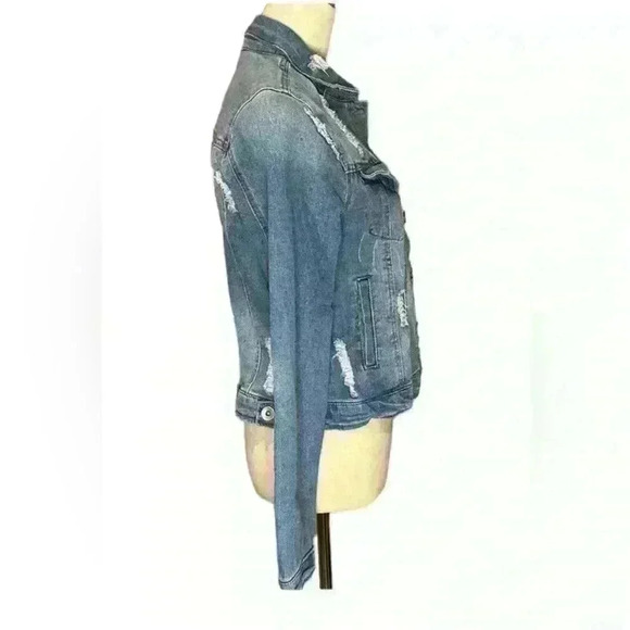 Ci Sono distressed women’s jean jacket- size medium - Picture 4 of 13